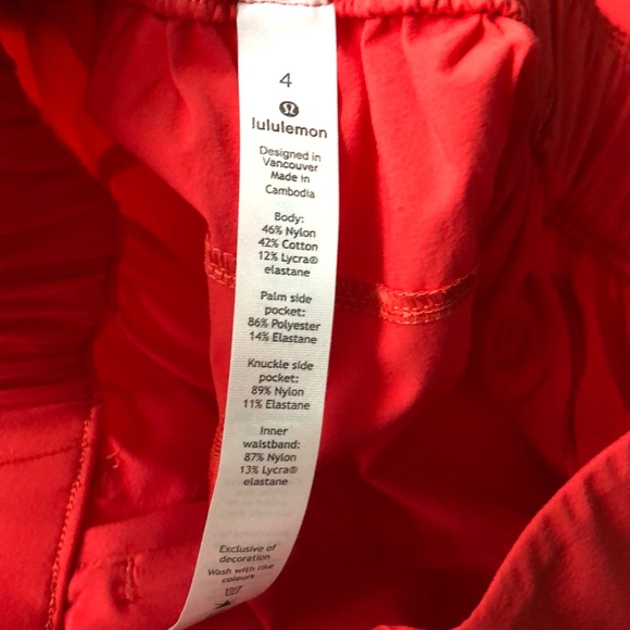 NWT lululemon HR pants - Picture 10 of 10